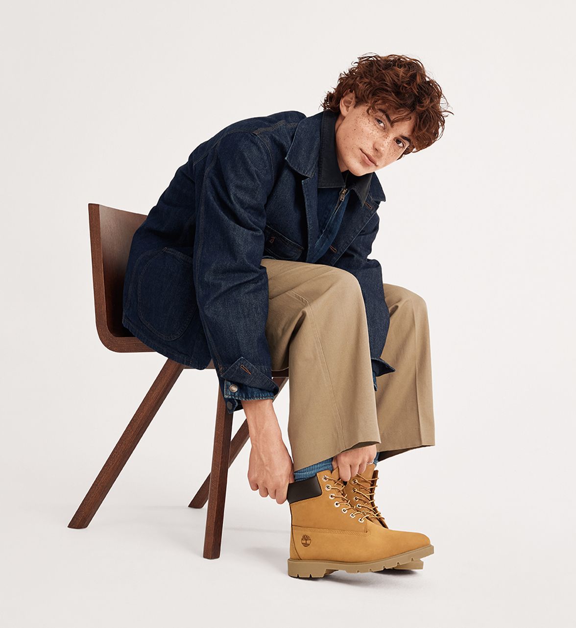 man wearing Timberland boots