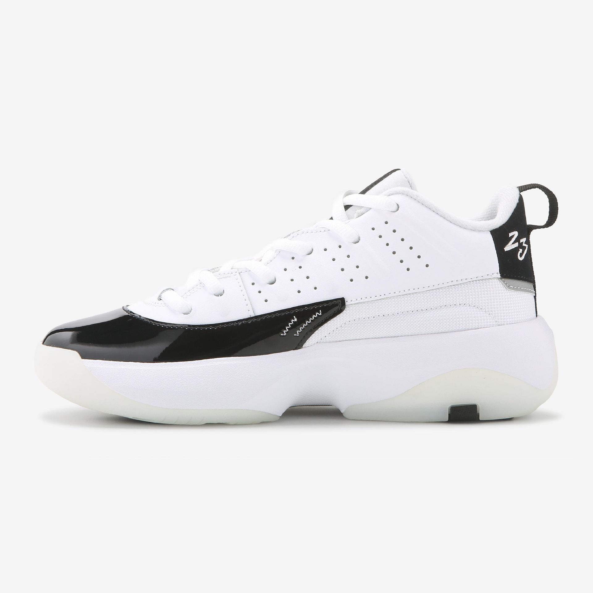 Jordan Men's Max Aura 7 Mid Sneaker | Famous Footwear Canada