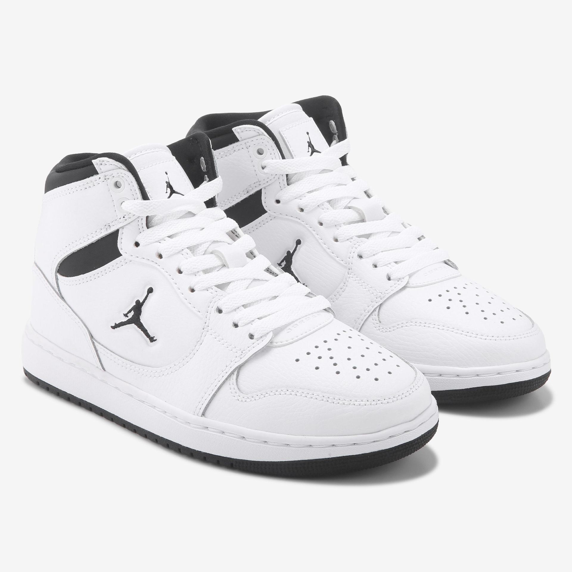 靴 JORDAN COURT CONNECT MID Jordan Women's Court Connect Mid Sneaker | Famous Footwear Canada