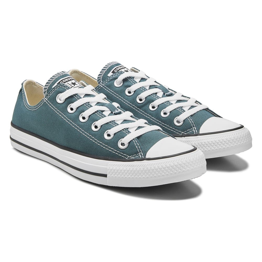 Converse Chuck Taylor All Star Low Top Sneaker | Famous Footwear