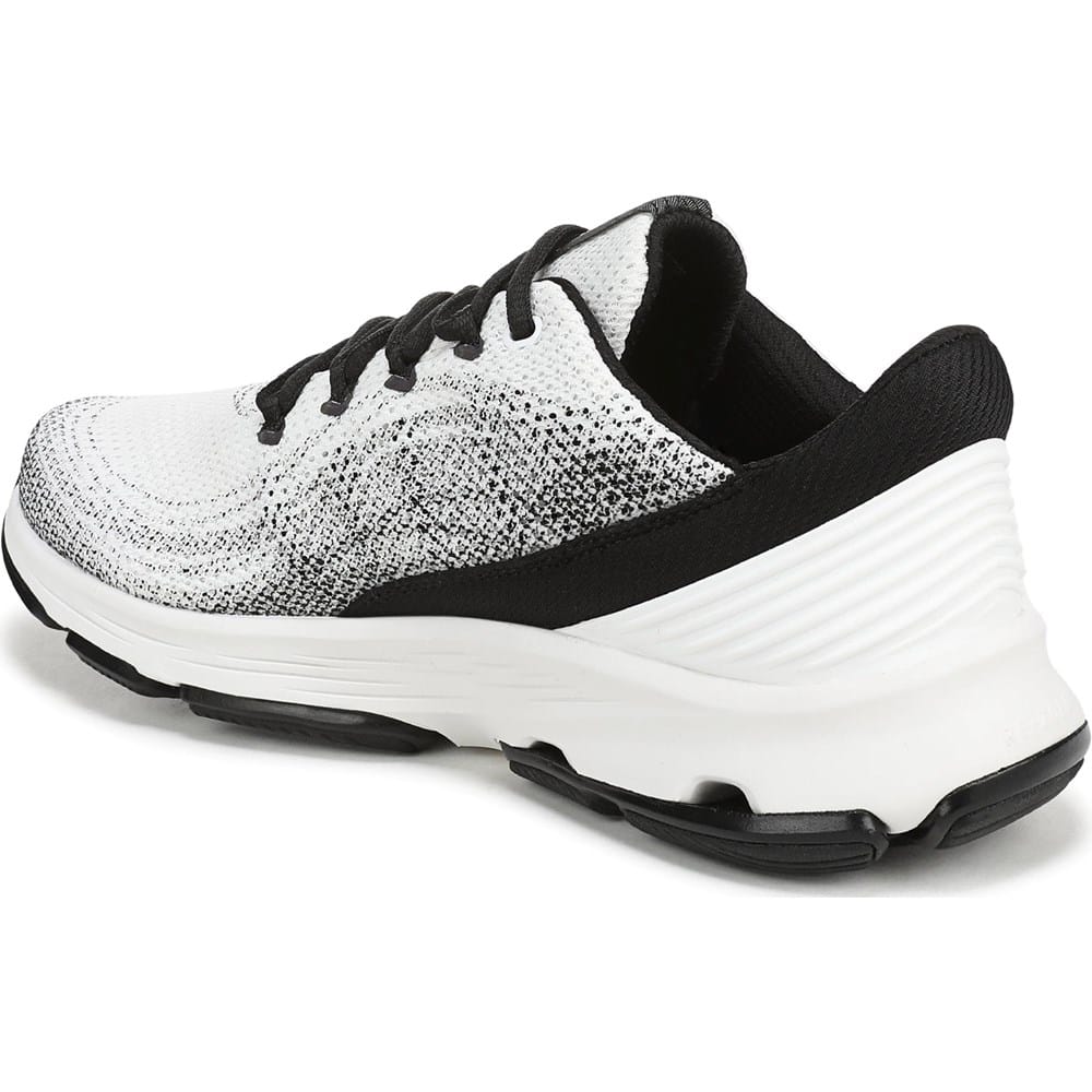 Women's Devotion X 2 Walking Shoe