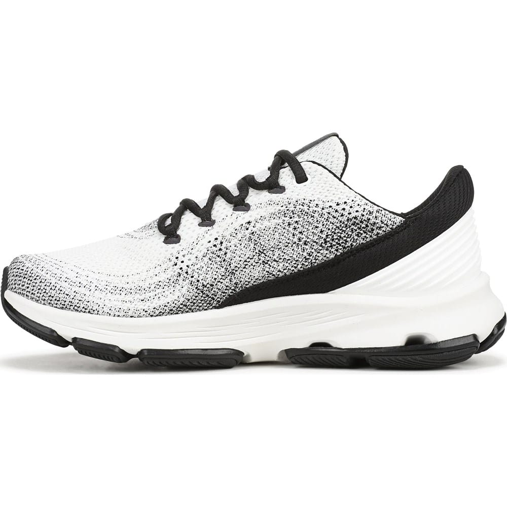 Women's Devotion X 2 Walking Shoe
