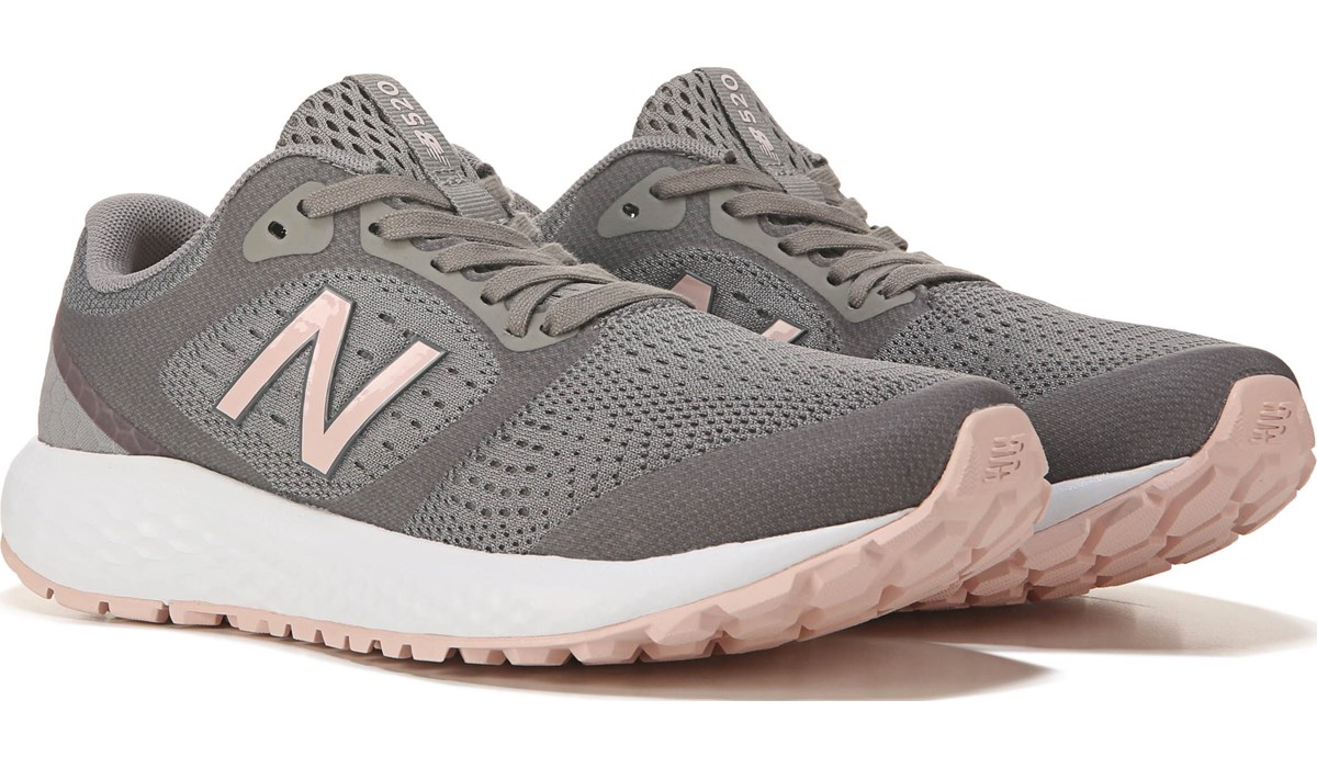 new balance wide running shoes
