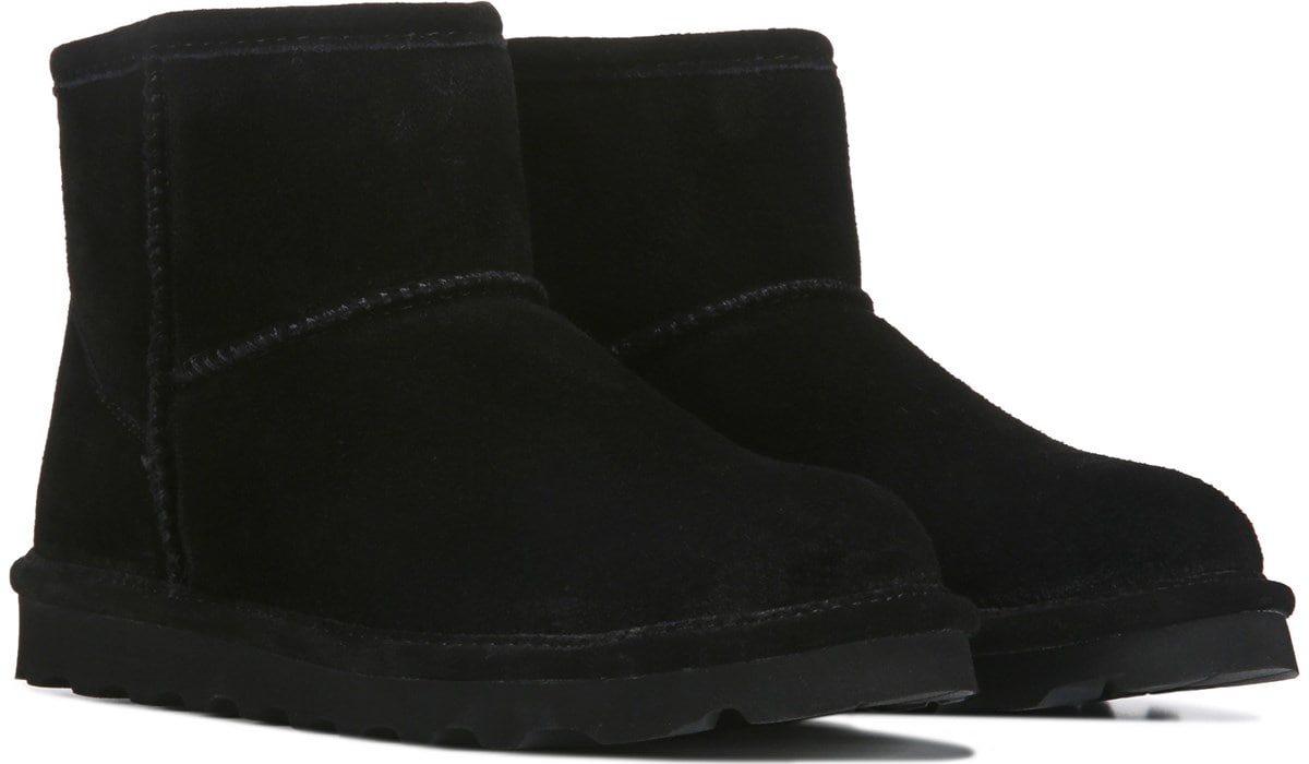 ugg slippers famous footwear