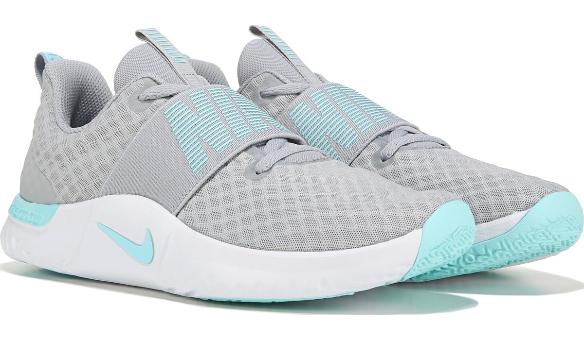 in season 9 training shoe