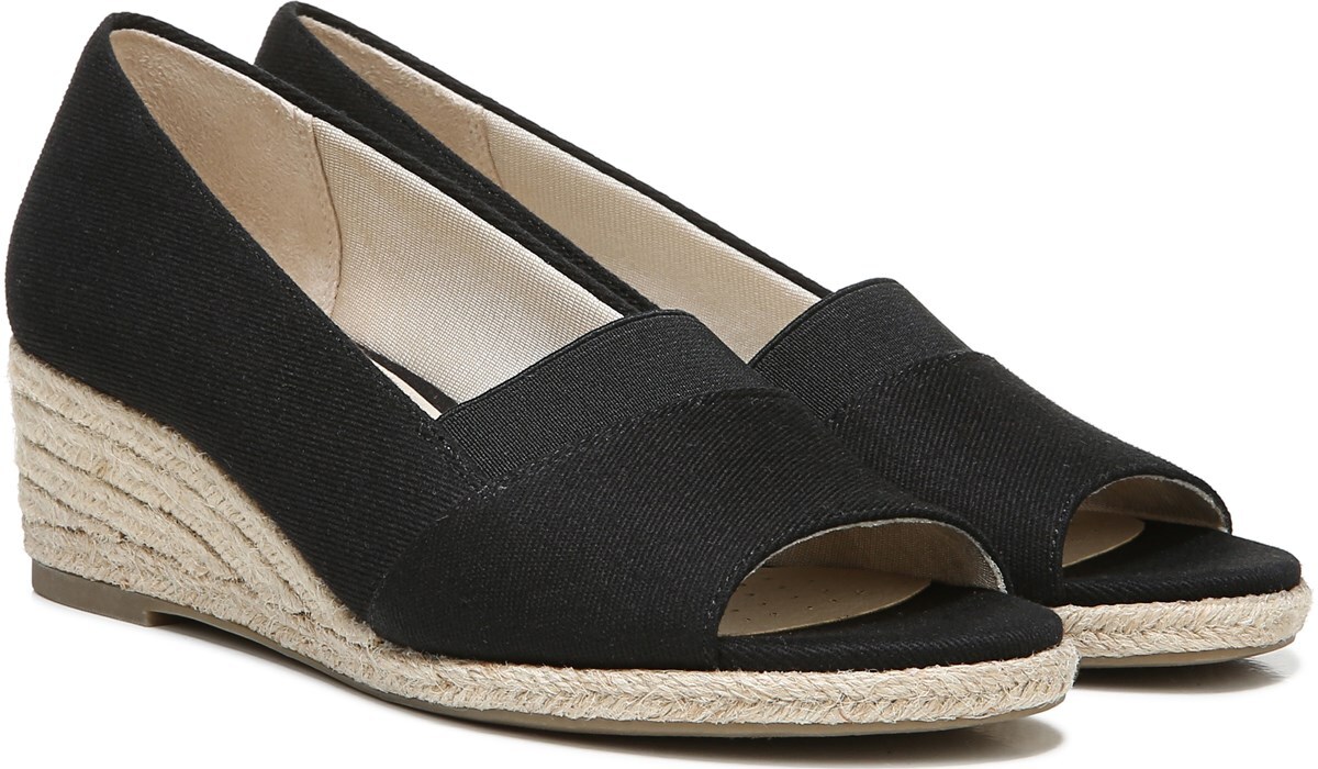 Buy > wedge heels canada > in stock