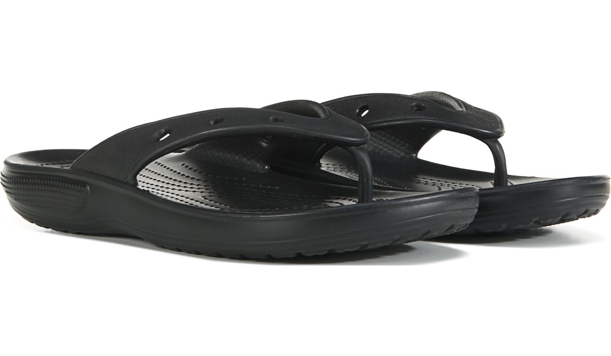 Crocs Classic Crocs Flip Sandal | Famous Footwear Canada
